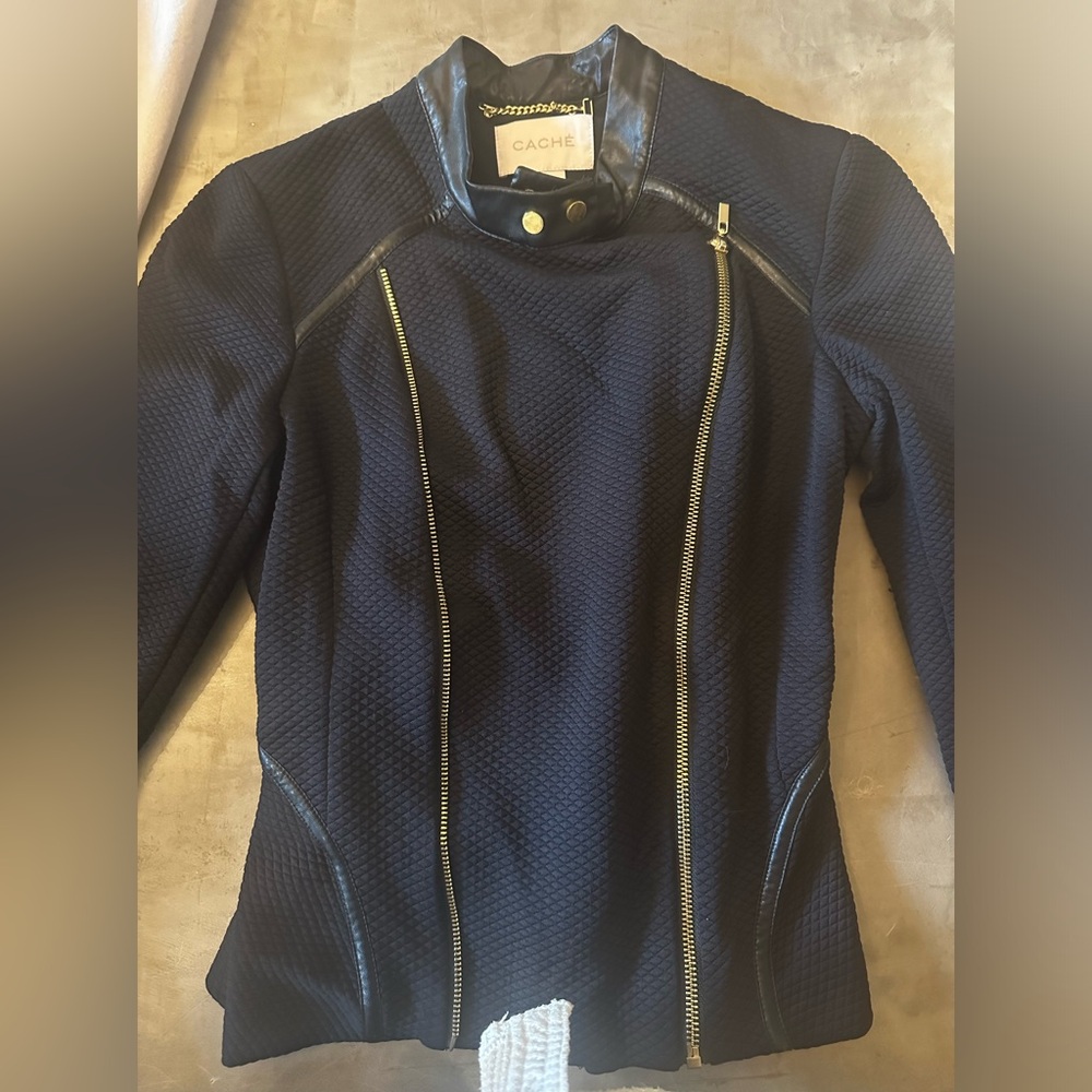 Cache Jacket - image 1